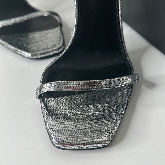 Saint Laurent metallic calfskin optimal 110 sandals - Picture 7 of 10